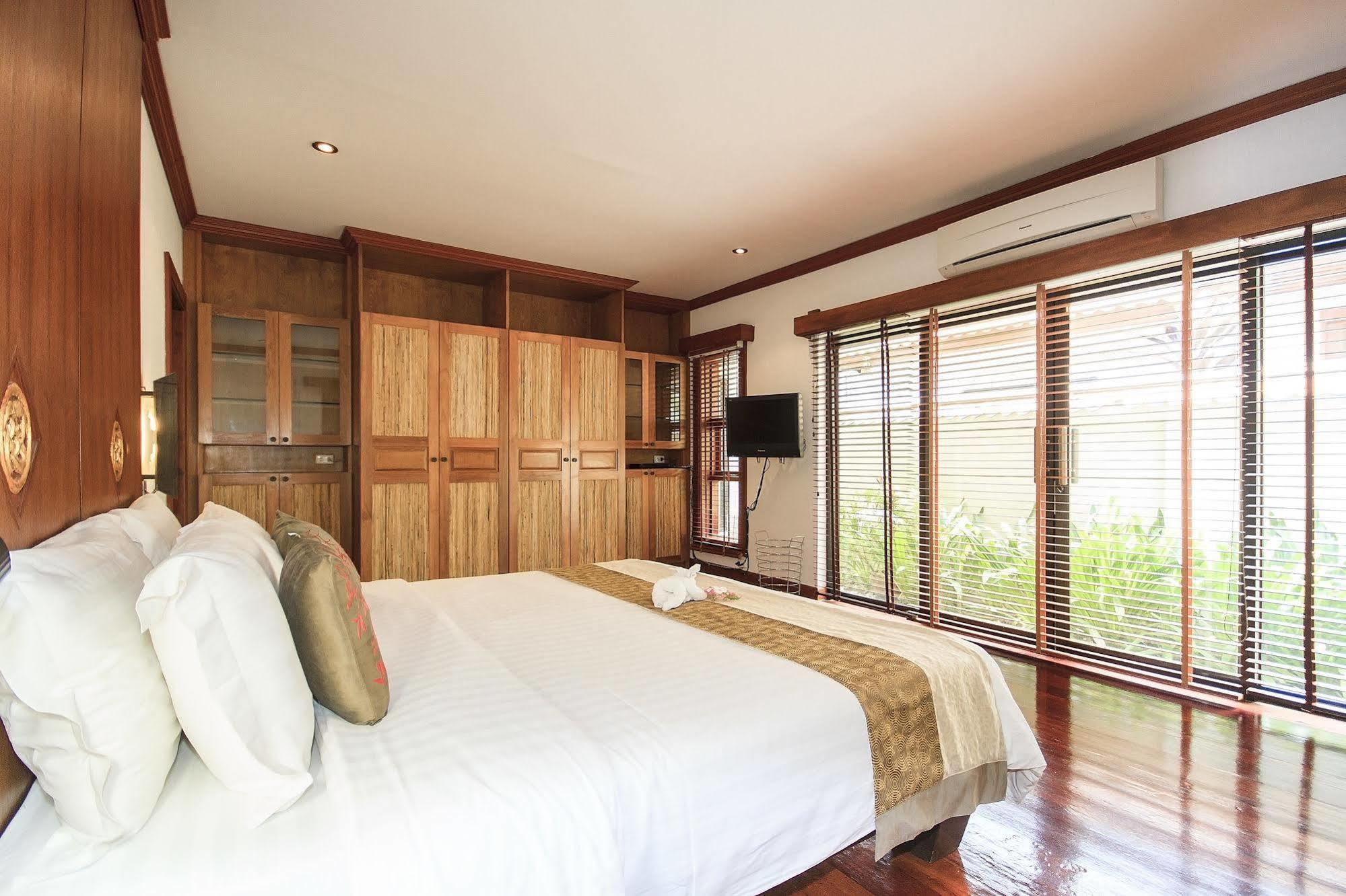 Pao Jin Poon Beach Front Villa Koh Samui Ngoại thất bức ảnh